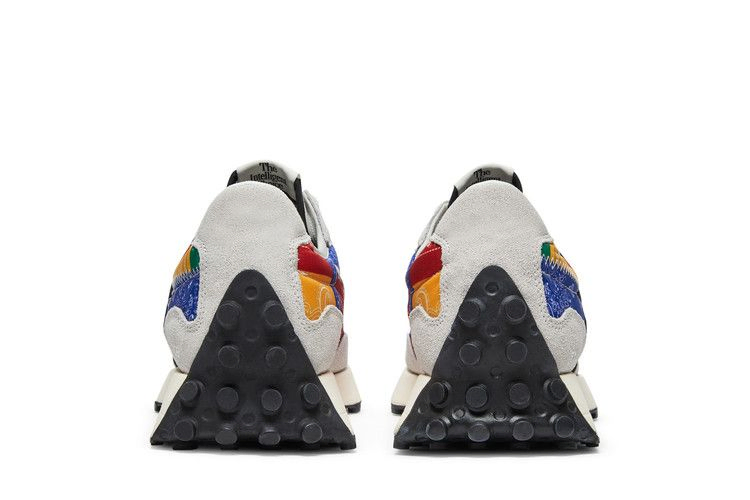 Кроссовки Shoe Palace x New Balance 327 'Unity Pack - Patchwork Bandana'