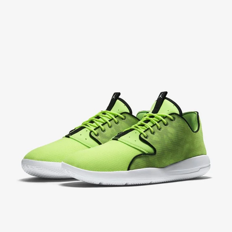 Krossovki-Air-Jordan-Eclipse-1-1