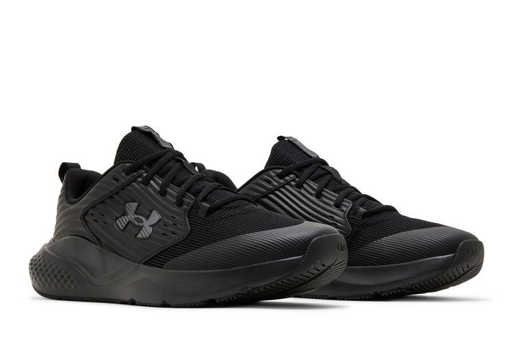 charged-commit-4-triple-black-3026017-005_07