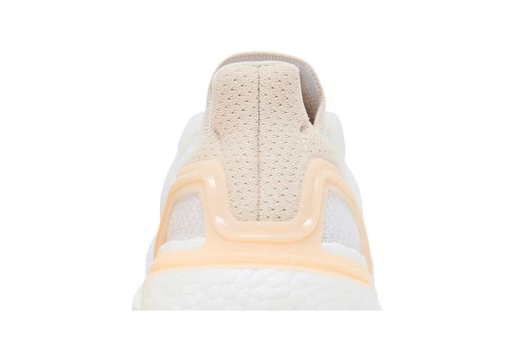 Кроссовки Adidas Wmns UltraBoost 19.5 DNA 'White Bliss Orange'