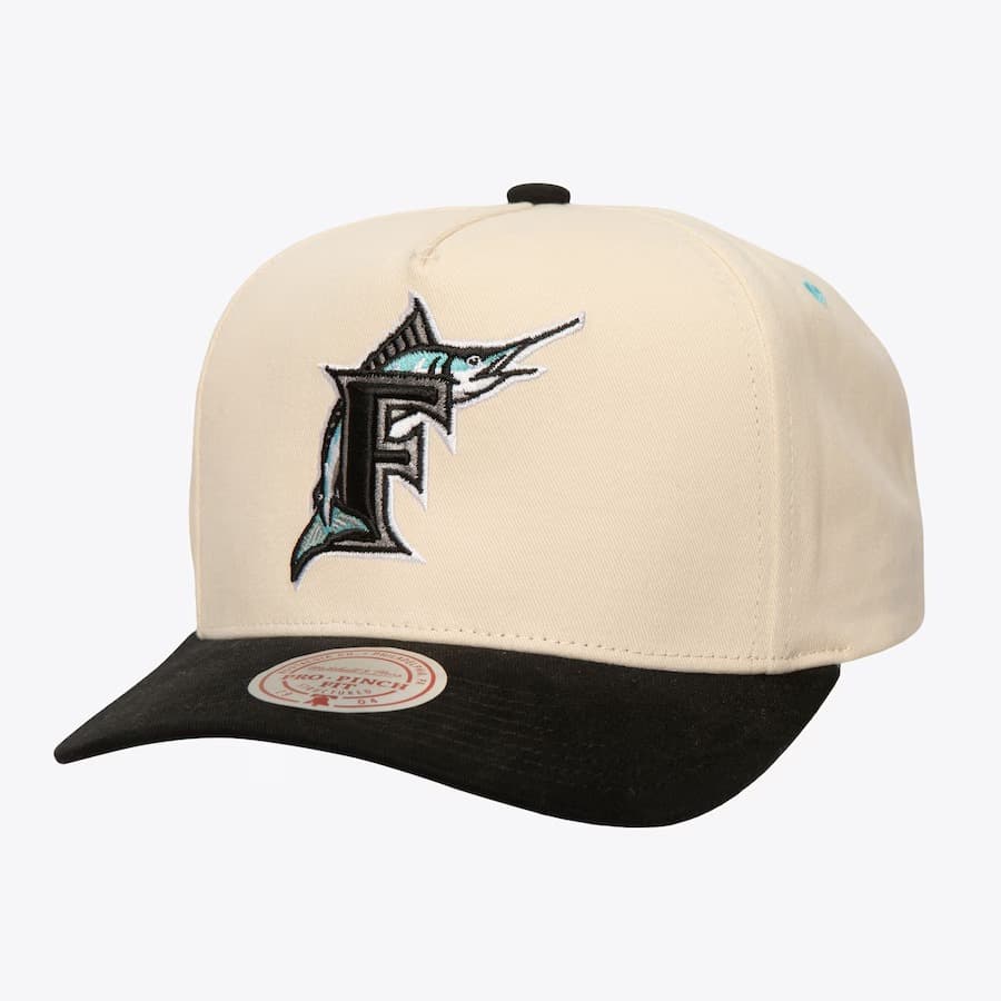 Бейсболка Mitchell & Ness Cream Florida Marlins Cooperstown Collection Overspray Pro Crown Snapback Hat