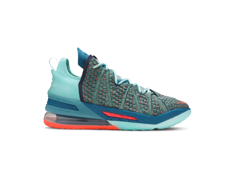 Кроссовки LeBron James Family Foundation x Nike LeBron 18 We Are Family