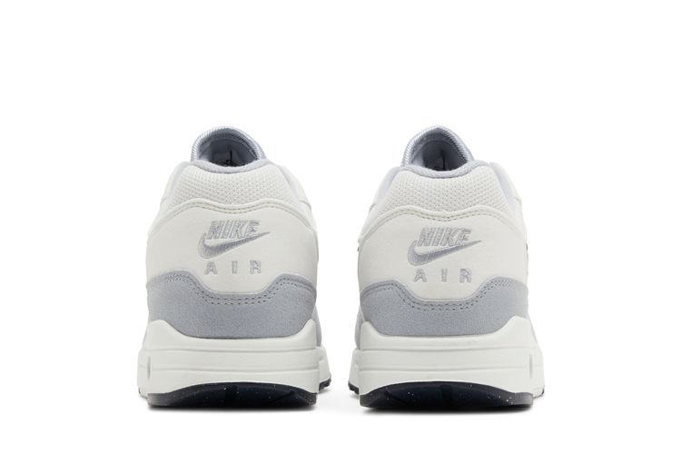 Кроссовки Nike Air Max 1 'Pure Platinum Dark Obsidian'