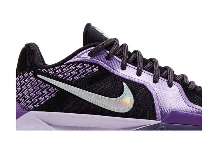 Krossovki-Nike-Wmns-Sabrina-2-EP-Court-Vision-1