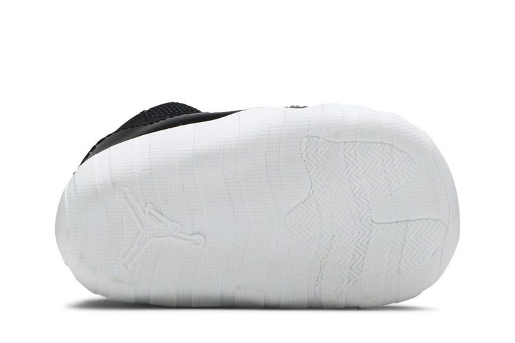 air-jordan-11-retro-cb-25th-anniversary-ci6165-011_03