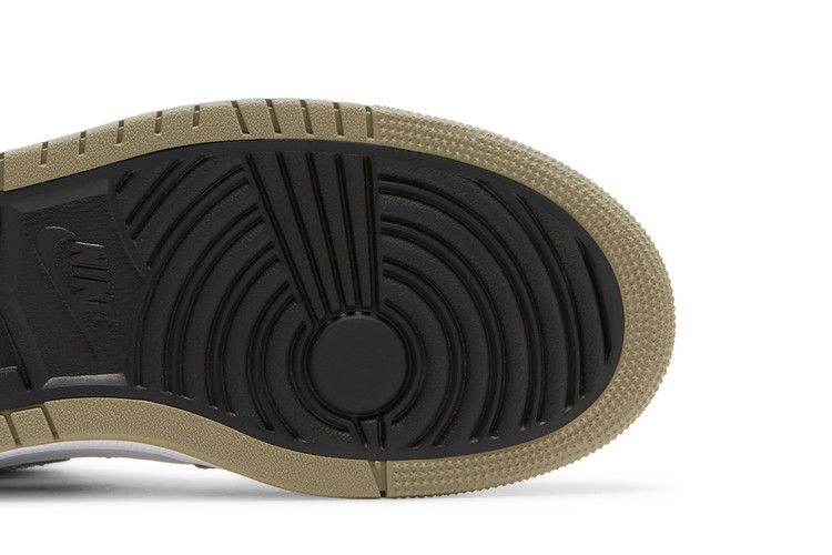 Кроссовки Air Jordan 1 Zoom Comfort 'Neutral Olive Cherrywood'