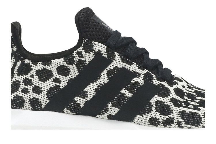 Кроссовки adidas Wmns Swift Run 'Leopard Print'