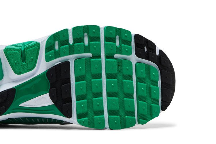 wmns-air-zoom-vomero-5-white-stadium-green-fj2028-102_04