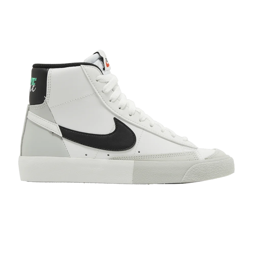 Krossovki-Nike-Blazer-Mid-77-SE-GS-Split-White-Black