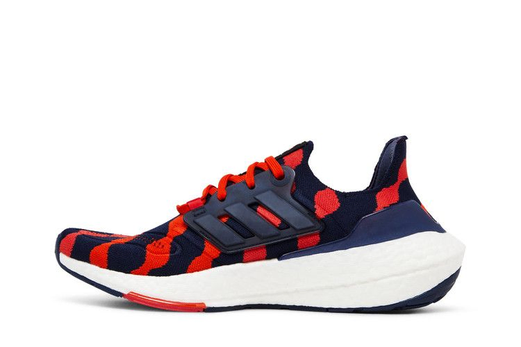 Кроссовки Marimekko x adidas Wmns UltraBoost 22 'Lush Red Navy'
