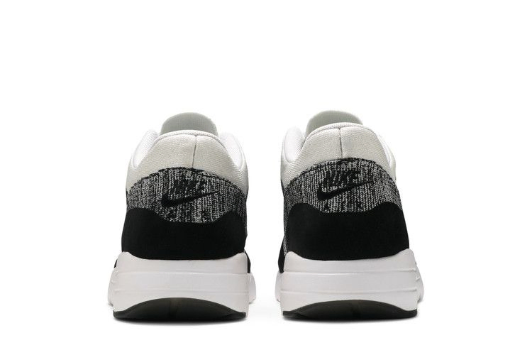 Кроссовки Nike Air Max 1 Ultra Flyknit 'White Black'