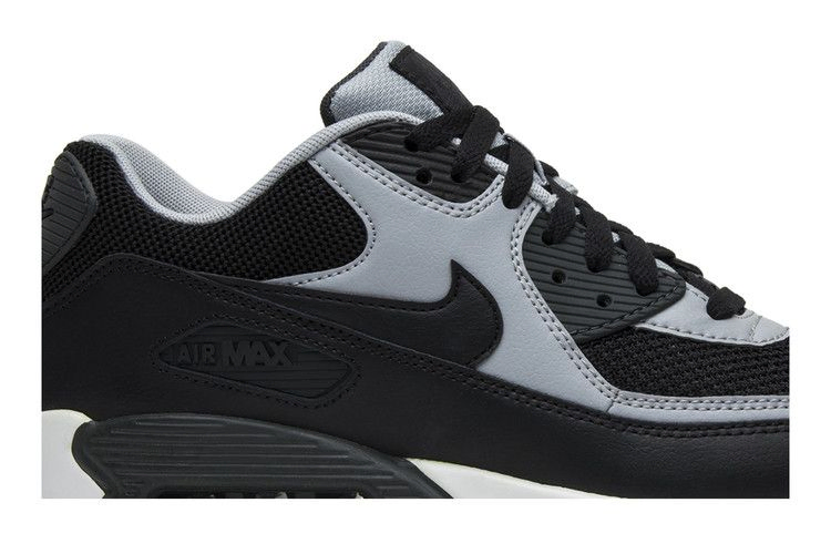 air-max-90-essential-537384-053_01