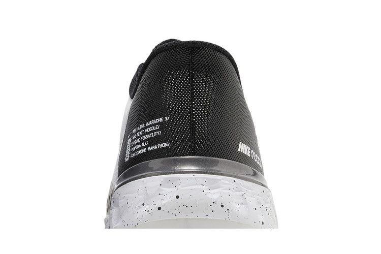 alpha-huarache-elite-3-low-white-black-cv3552-105_06
