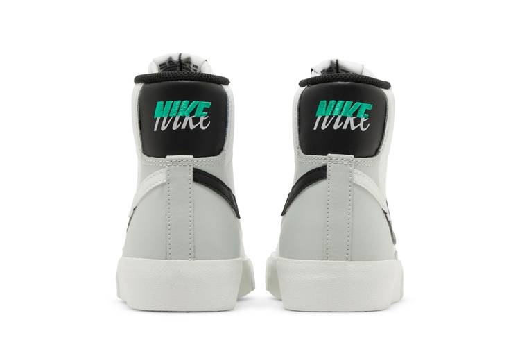 blazer-mid-77-se-split-white-black-fn6937-100_05