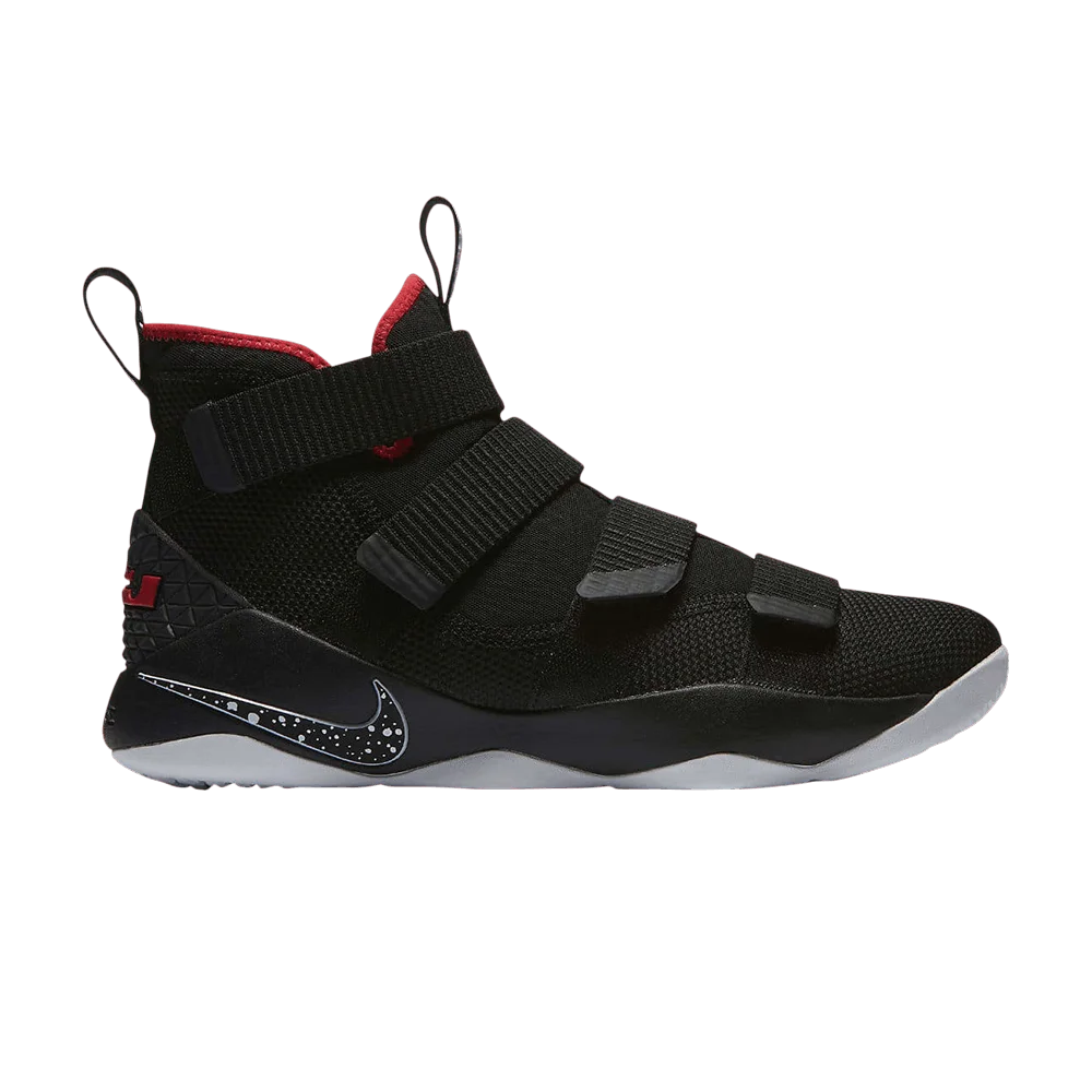 Krossovki-Nike-LeBron-Soldier-11-Bred