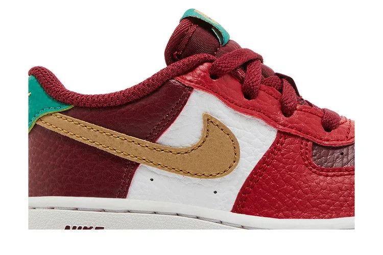 Кроссовки Nike Force 1 TD 'Christmas'