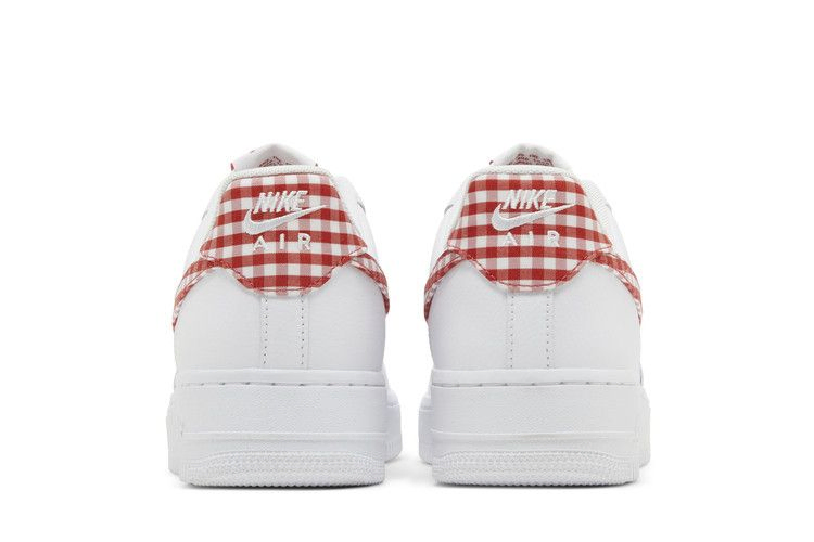 Кроссовки Nike Wmns Air Force 1 '07 Essential 'Mystic Red Gingham'
