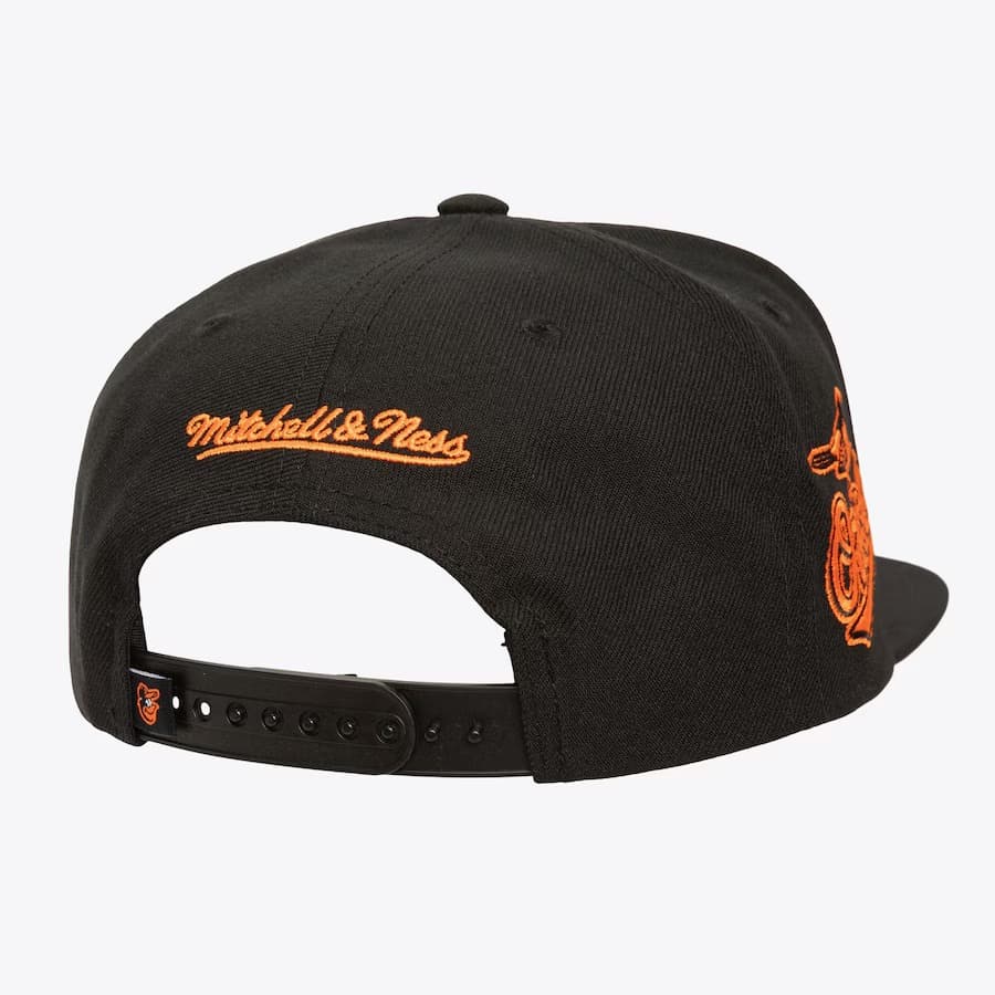 Бейсболка Mitchell & Ness Black Baltimore Orioles Logo Eclipse OG Snapback Hat