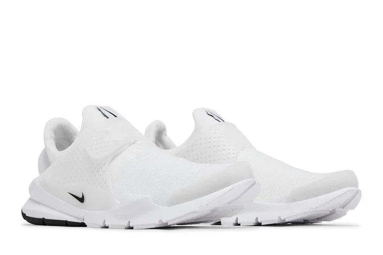 Krossovki-Nike-Sock-Dart-SP-Independence-Day-7