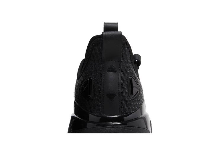 Кроссовки Kyrie Irving x Anta Shock Wave 5 Pro 'First Show'