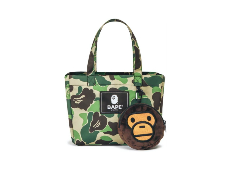 Каталог BAPE e-MOOK 2021 Spring/Summer Collection Book Green