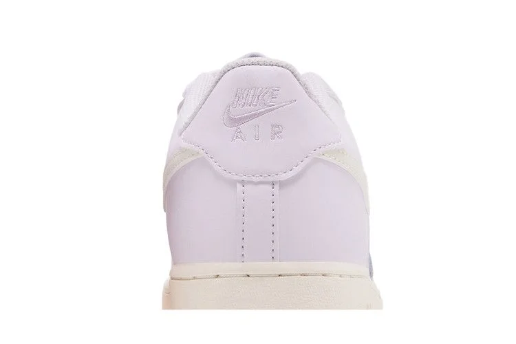 Кроссовки Nike Air Force 1 GS 'Iced Lilac'