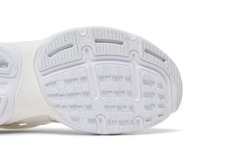 Кроссовки Nike Wmns V2K Run 'Triple White'