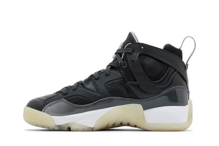 Krossovki-Air-Jordan-Wmns-Jumpman-Two-Trey-Black-Cement-Grey-2
