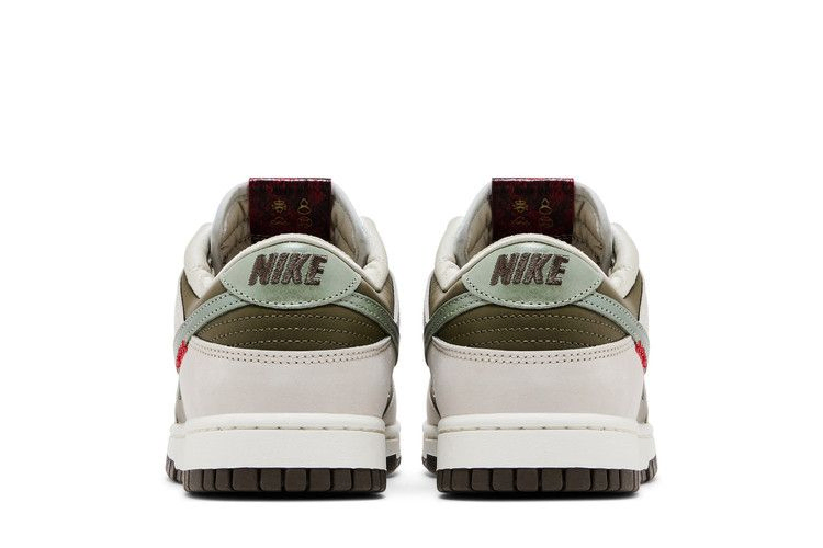 Кроссовки Nike Dunk Low 'Year of the Snake'