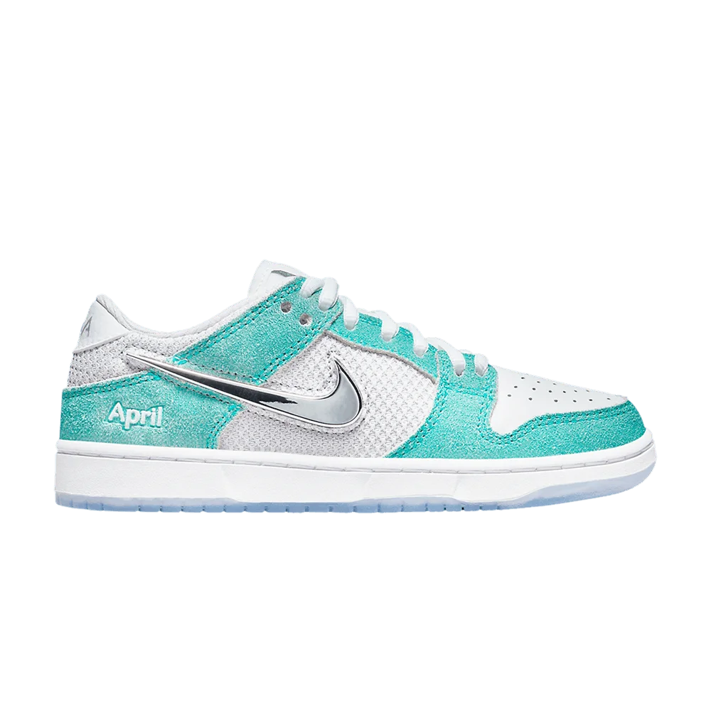 Krossovki-April-Skateboards-x-Nike-Dunk-Low-SB-PS-Turbo-Green