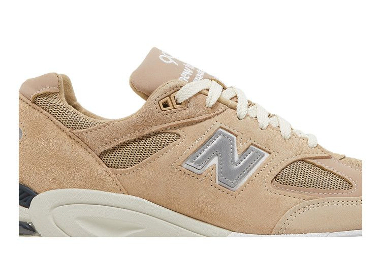 kith-x-990v2-made-in-usa-tan-m990ks2_01
