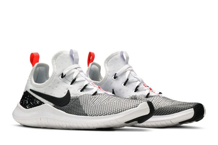 Krossovki-Nike-Wmns-Free-TR-8-White-Black-7