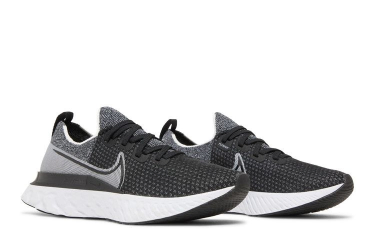 wmns-react-infinity-run-flyknit-black-white-cd4372-012_07