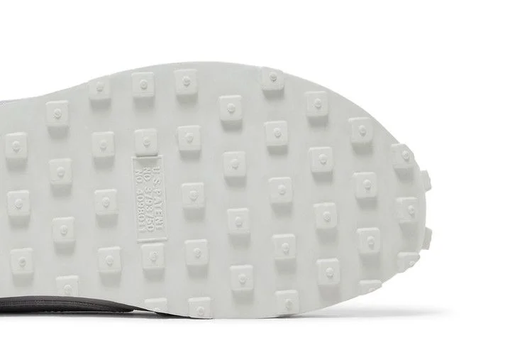 Кроссовки Nike Wmns Daybreak Premium 'Photon Dust'