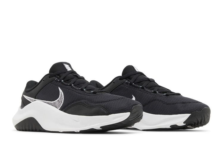 wmns-legend-essential-3-next-nature-black-white-dm1119-001_07