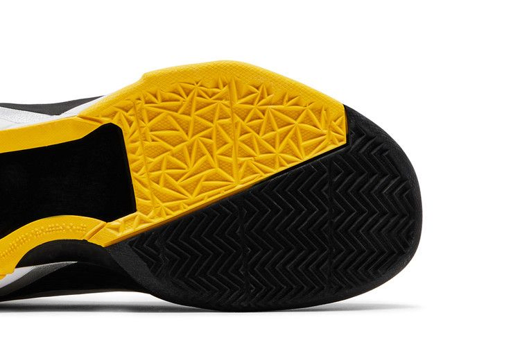 Кроссовки Nike Zoom Kobe 7 Supreme 'Del Sol'