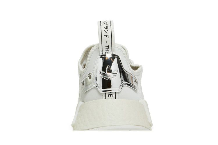 Кроссовки adidas Wmns NMD_R1 'White Silver Metallic
