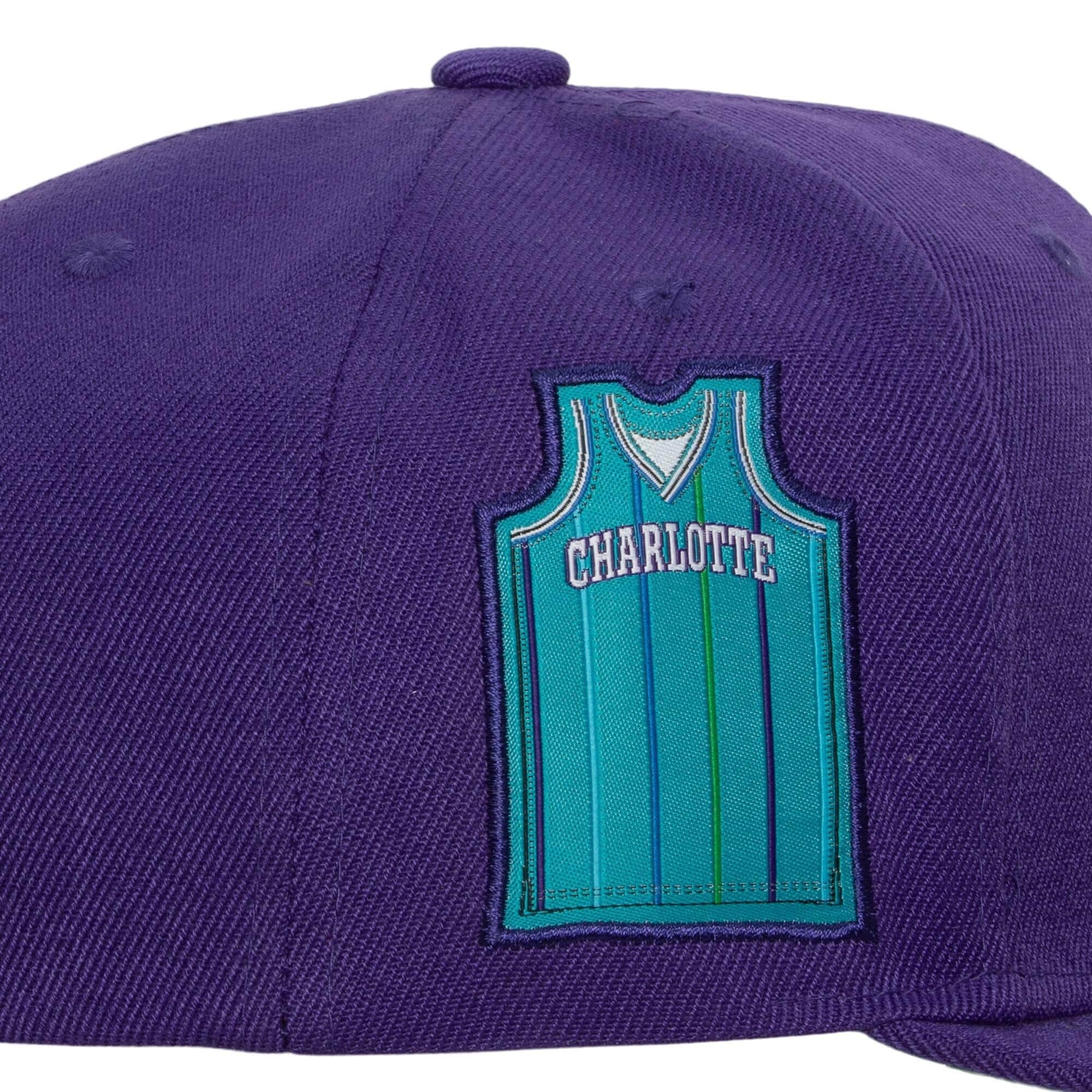 Бейсболка Mitchell & Ness Jersey Love Snapback HWC Charlotte Hornets Hat