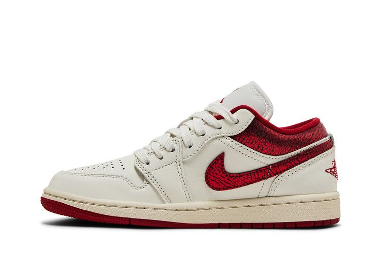 Кроссовки Wmns Air Jordan 1 Low 'Ruby'