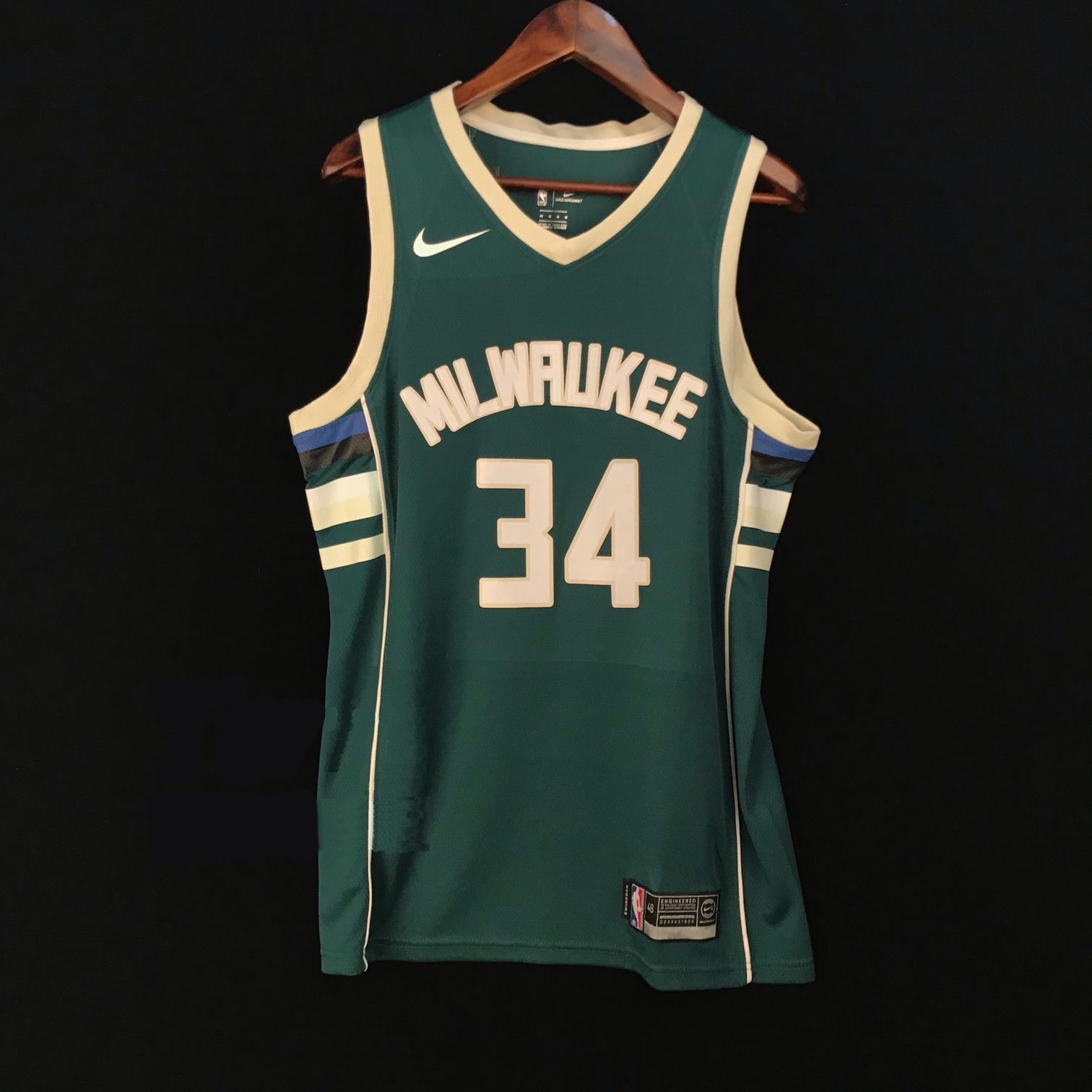 Баскетбольная джерси 2017-18 Giannis Antetokounmpo Bucks #34 Icon Green