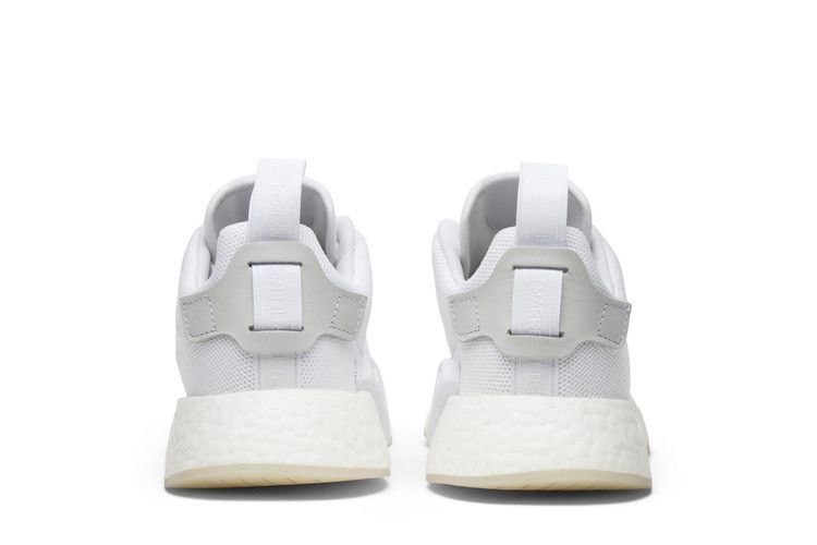 nmd_r2-running-white-cq2401_05