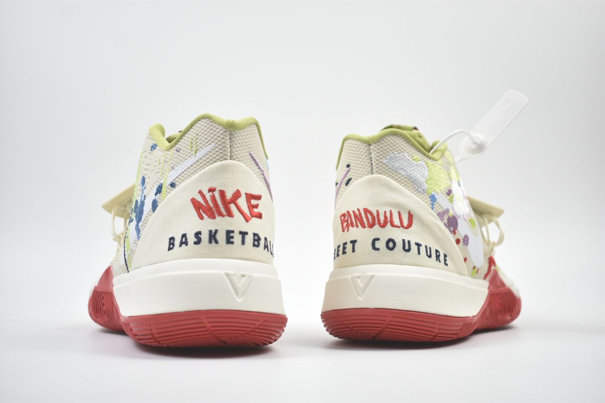 Кроссовки Bandulu x Nike Kyrie 5 Embroidered Splatters