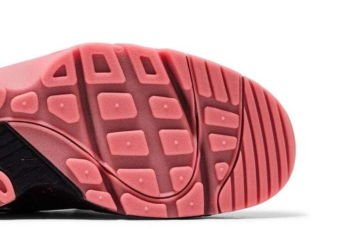 Кроссовки Nike Air Trainer Huarache 'Challenge Red'