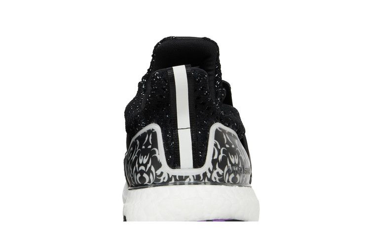 Кроссовки Marvel x adidas UltraBoost 5.0 'Black Panther'