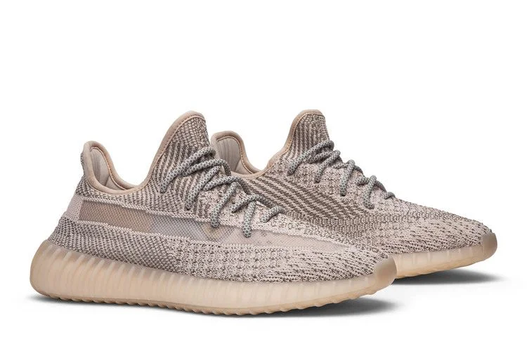 Krossovki-adidas-Yeezy-Boost-350-V2-Synth-Reflective-7
