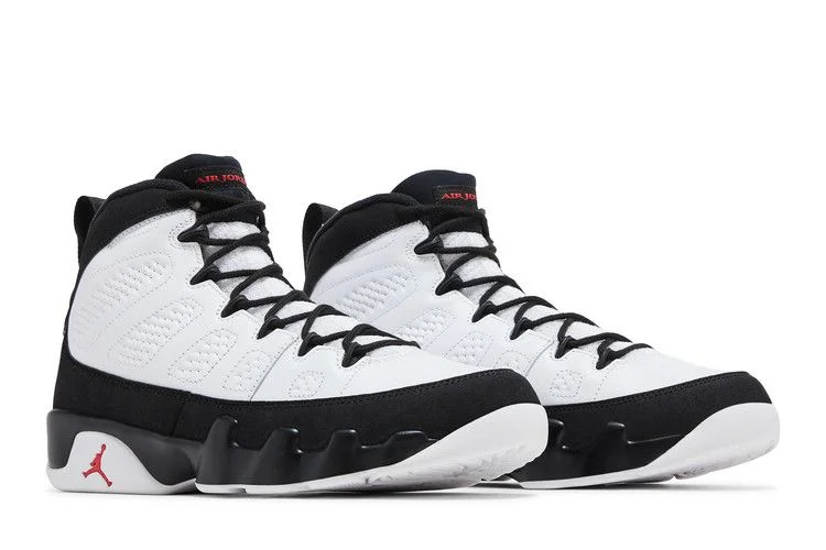 Krossovki-Air-Jordan-9-Retro-OG-Space-Jam-2016-7