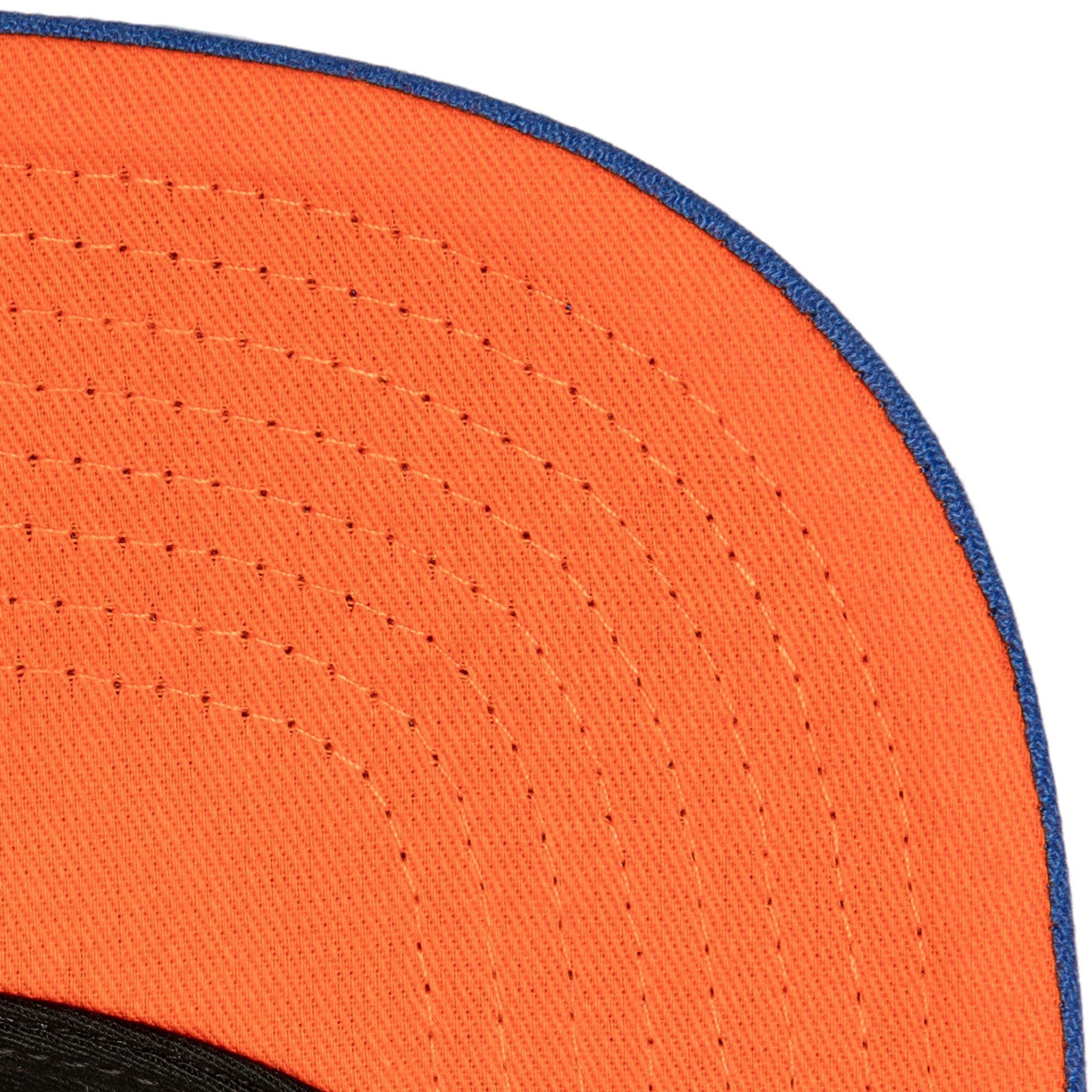 Бейсболка Mitchell & Ness x Melody Ehsani Champions Snapback New York Knicks