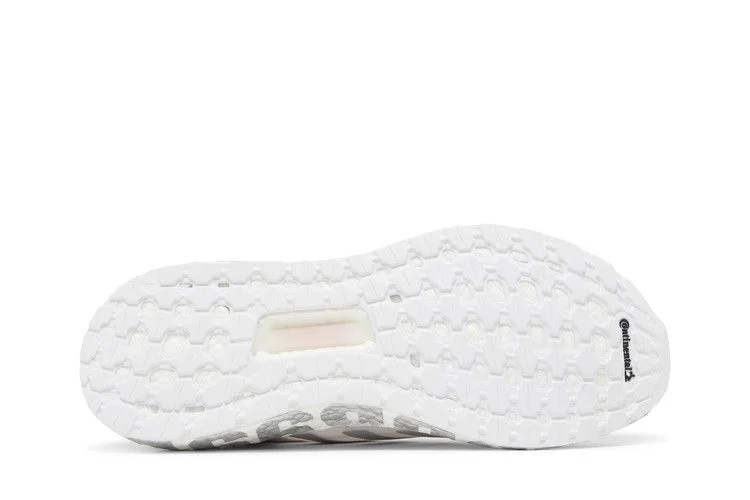 Krossovki-David-Beckham-x-adidas-UltraBoost-Summer.Rdy-White-Silver-3