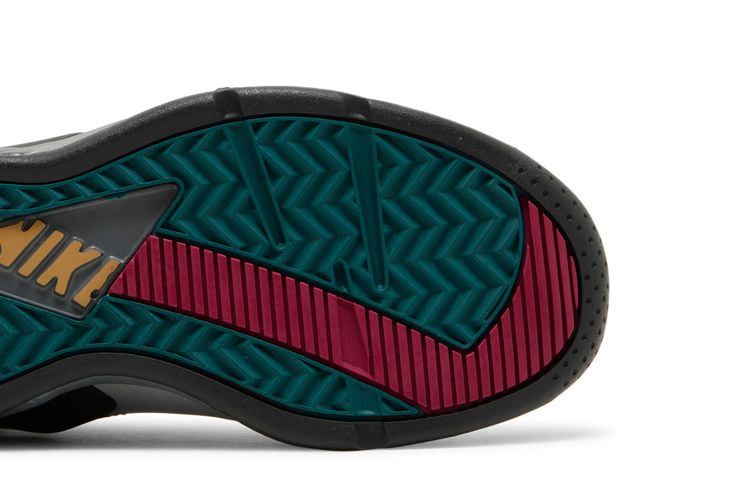 Кроссовки Nike Air Flight Huarache 'Airbrush - Bordeaux'