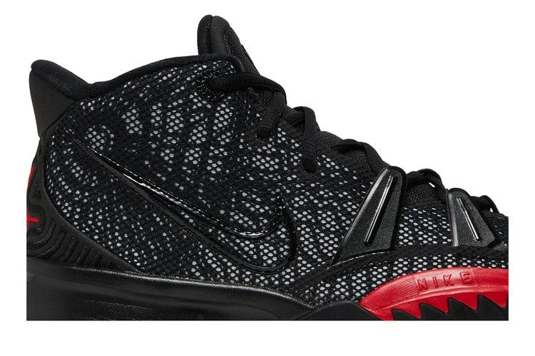 Кроссовки Nike Kyrie 7 GS 'Bred'